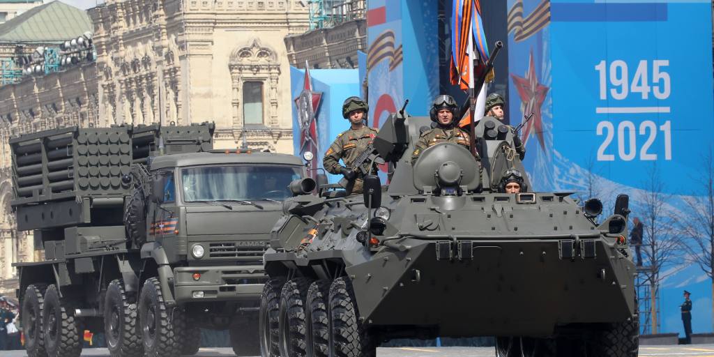 Путин оценивает военную мощь России как обострение напряженности в отношениях с Западом