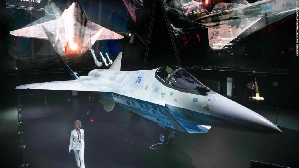 Россия представила новый истребитель "Матмат"