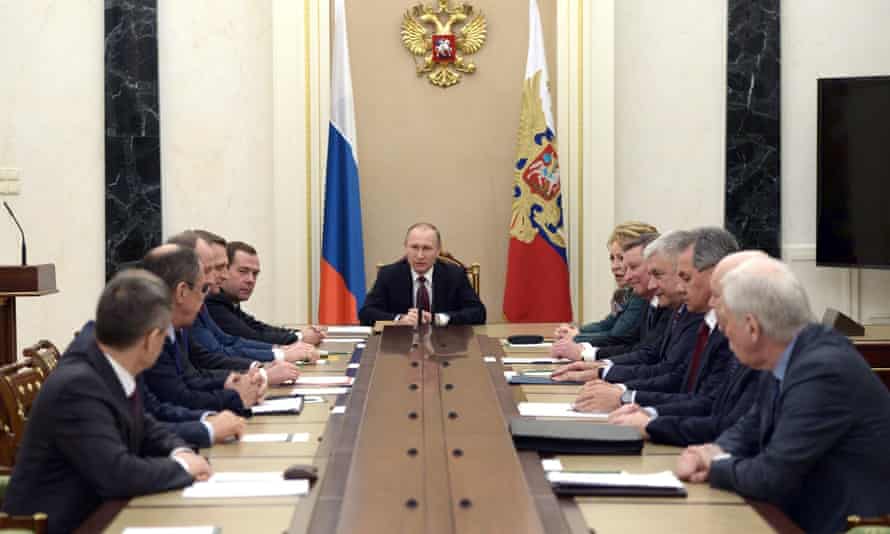 Владимир Путин провел встречу с постоянными членами Совета Безопасности 22 января 2016 года в Кремле.