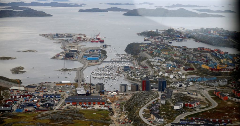 В контексте продвижения Арктики США расширяют новый пакет экономической помощи Гренландии.