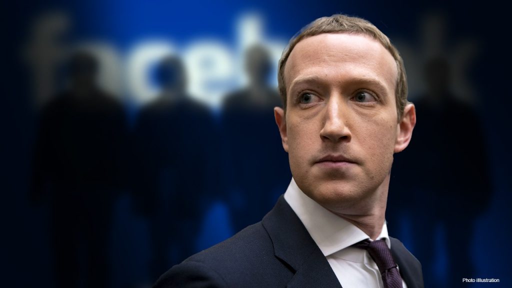 Новый информатор утверждает в Facebook, что руководители преуменьшают значение российского вмешательства и языка вражды: Report