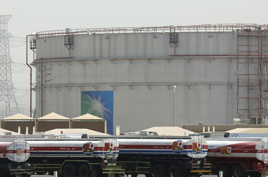 Под давлением Байдена ОПЕК + встречается, чтобы принять решение о добыче нефти