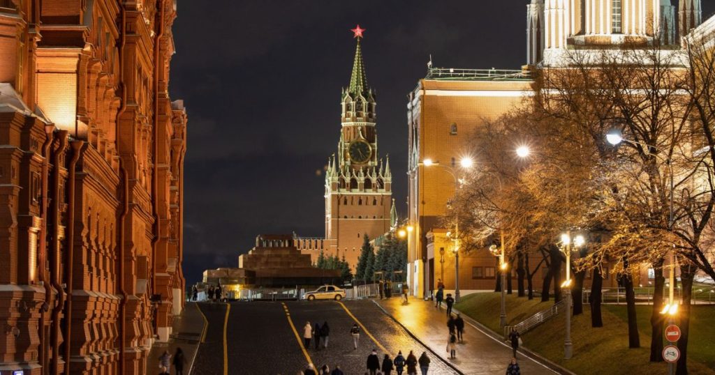 Соединенные Штаты обвиняют отношения России с Кремлем в инсайдерской торговле |  новости кибербезопасности
