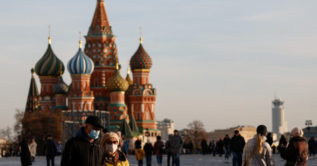Рубль падает, акции падают, Россия взвешивает судьбу востока Украины |  Новости украинско-российского кризиса