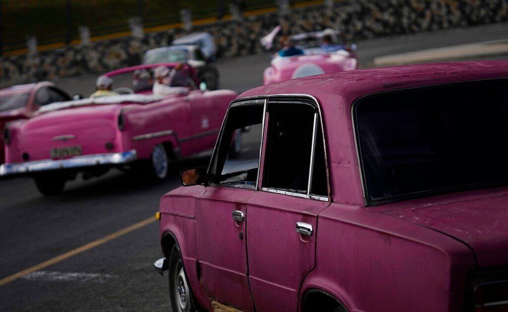 Запчасти: российские военные санкции вредят кубинским водителям Lada |  Бизнес и экономика