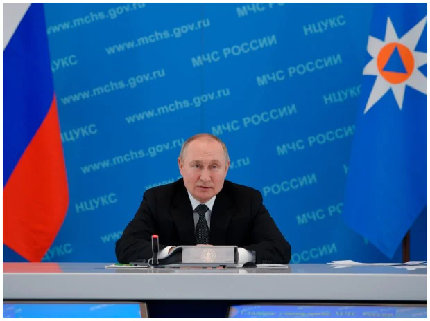 Russian President Vladimir Putin speaks at the presentation of Alexander Kurenkov as the new Russian Minister for Emergency Ministry in Moscow, Russia, Wednesday, May 25, 2022. AP/PTI