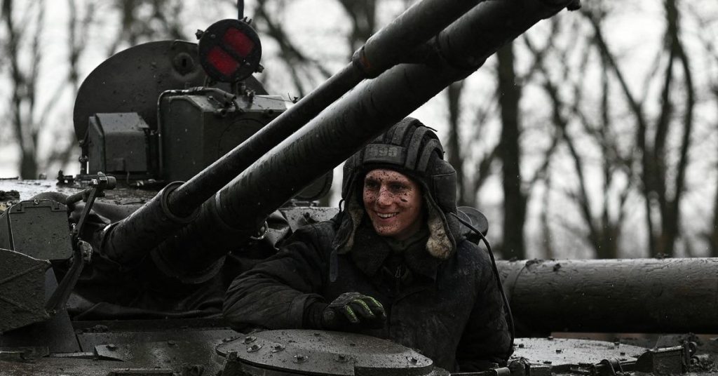 Вдали от Украины Россия планирует крупные военные учения на востоке в следующем месяце