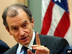 Файл — помощник госсекретаря США Дэниел Фрид в Варшаве, Польша, 21 марта 2007 г.