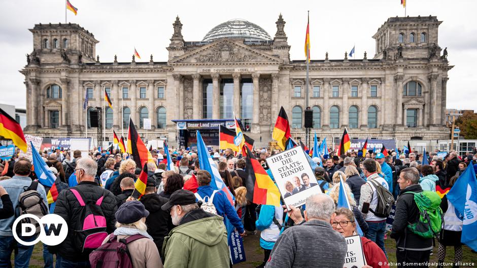 Германия: ультраправые протестуют против санкций и энергетической политики России |  новости |  ДВ