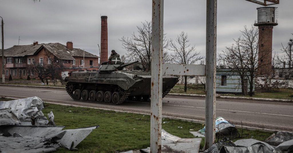 Русско-украинская война: Россия усиливает давление с целью переселения мирных жителей по мере приближения битвы за Херсон