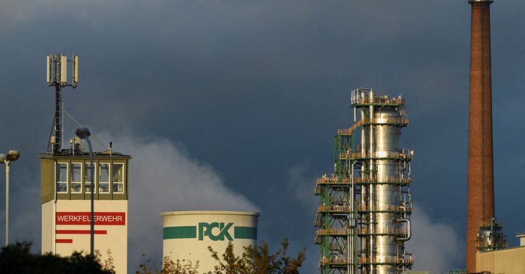Эксклюзив: Польша добивается поддержки Германии для введения санкций против российского нефтепровода «Дружба»